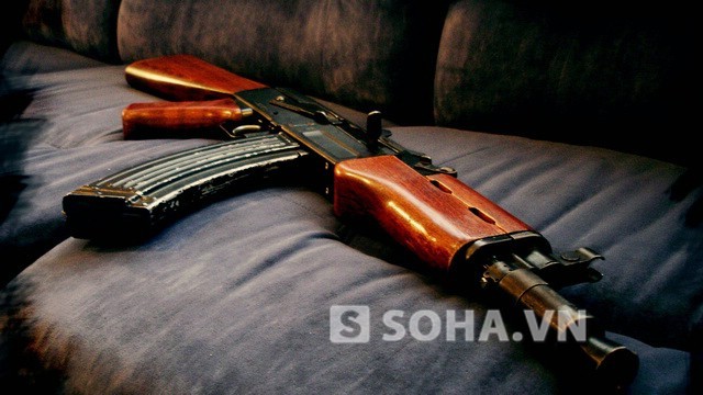 MK47: khau sung tuyet pham lai tao AK-47 va AR-15